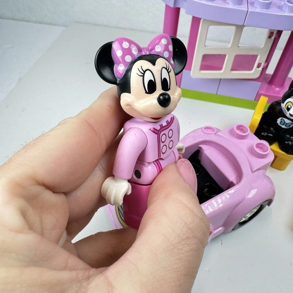 Lego Duplo Disney Junior 10873 Minnie's Birthday Party Complete Minnie Mouse